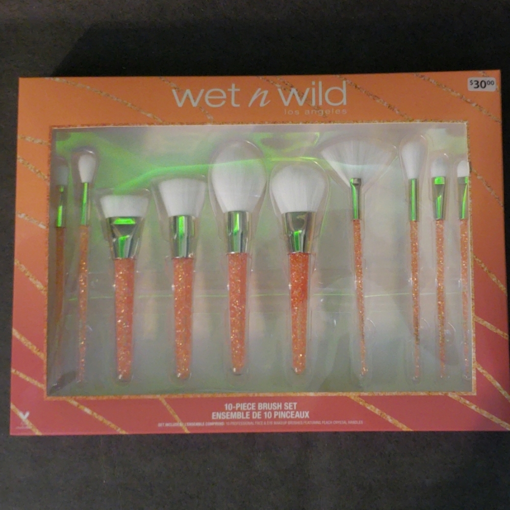 Wet N Wild 10-Piece Brush Collection 2019 Holiday